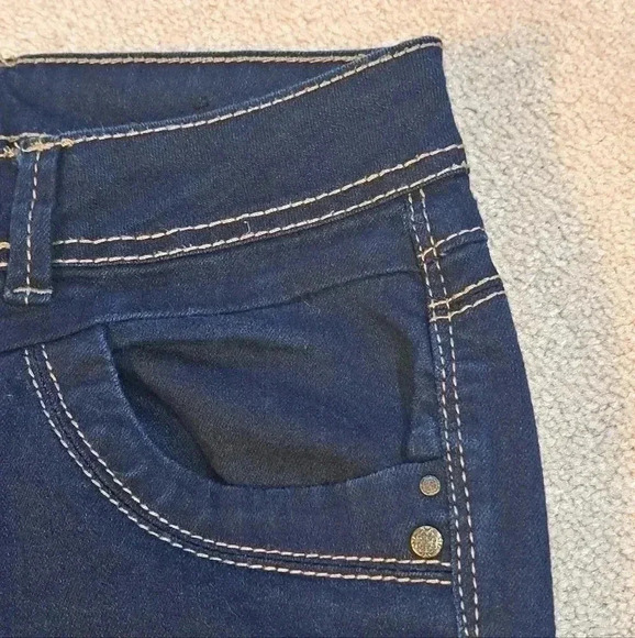 Suko Jeans Womens Size 28 Blue Denim Straight Leg Dark Wash Jeans - Picture 8 of 12